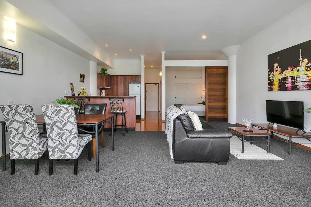 Spacious One Bedroom Apartment On Princes Wharf Auckland Exterior foto